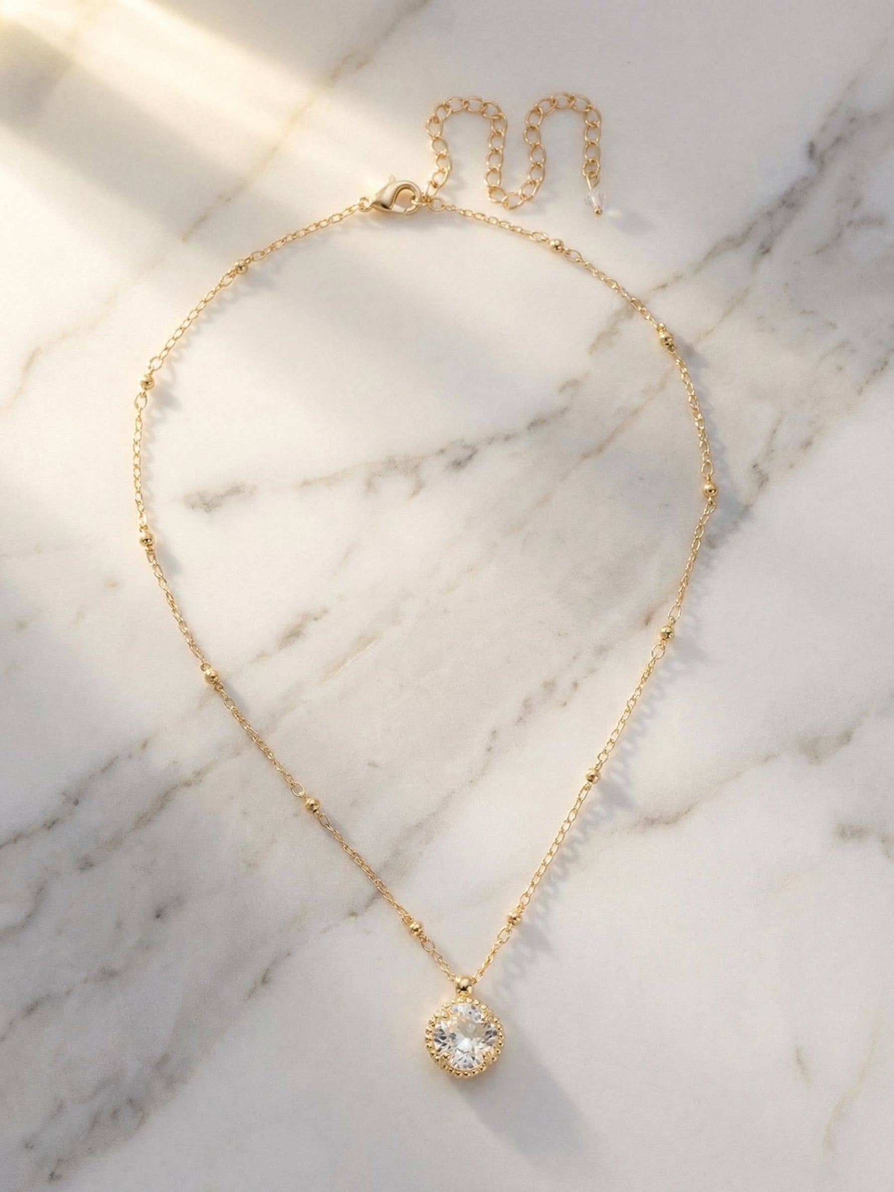 Cushion-Cut Pendant Necklace - NDS50BGCRY: Clear