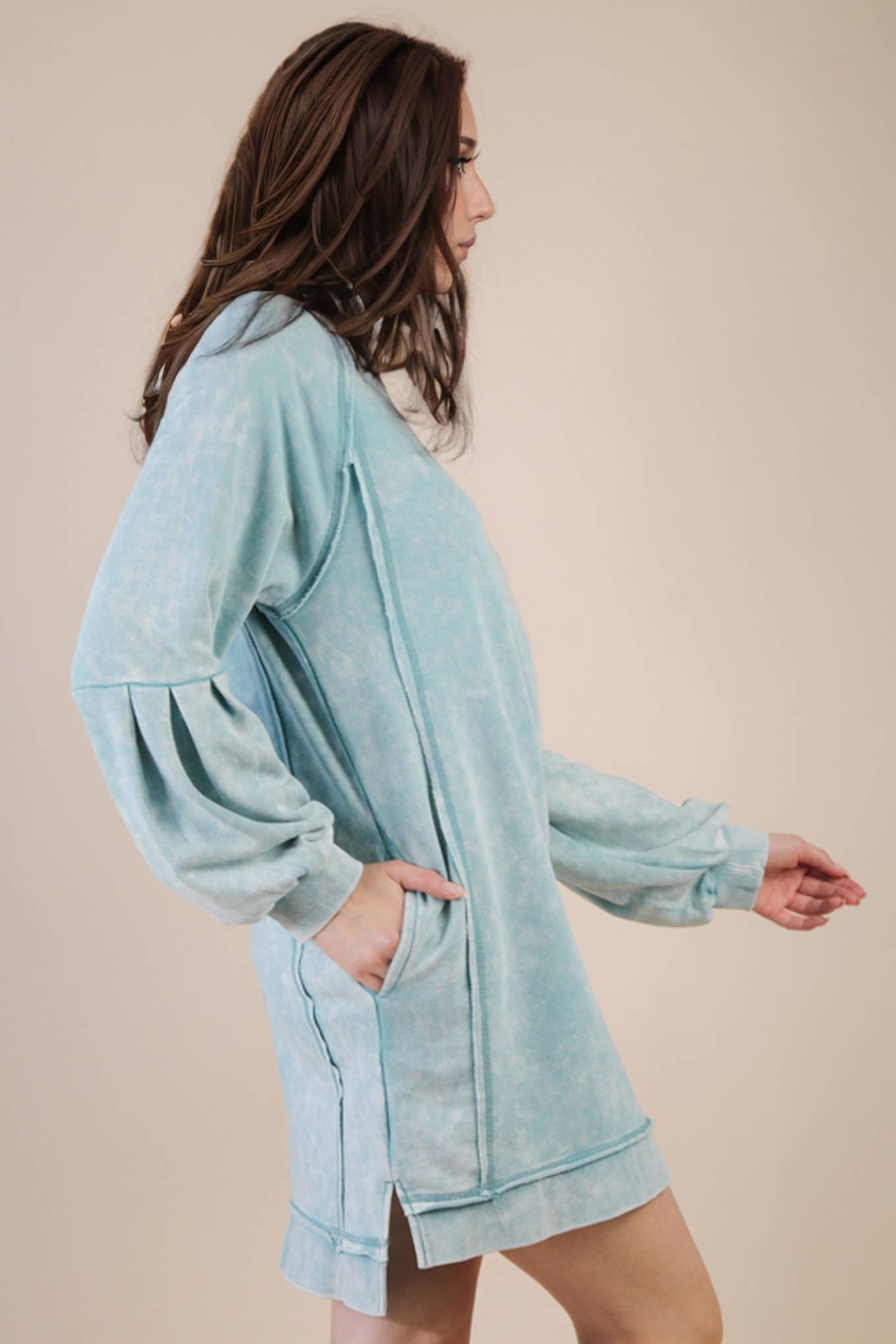Mineral Washed Raglan Sleeve Casual Mini Dress: SAGE