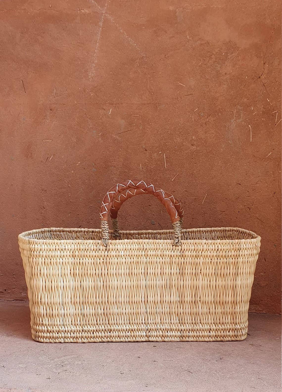 Reed Storage baskets - leather handles: Large