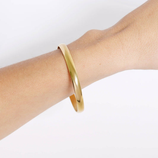 18K Gold PVD Coated Engravable Stainless Steel Bangle: 60mm