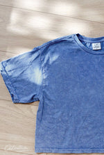 SUN BUM Cropped Mineral Graphic Top: DENIM BLUE / M