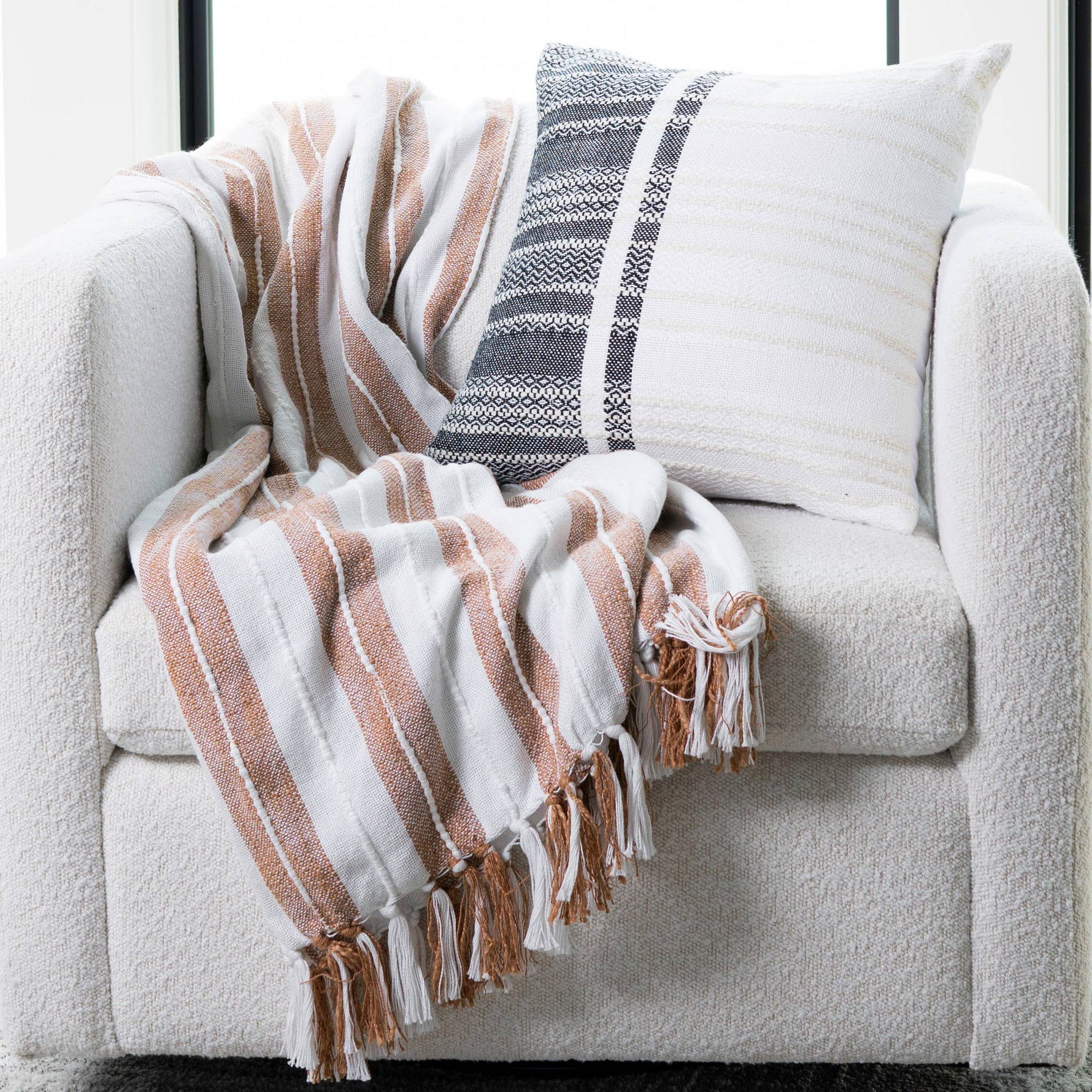 Romy 50x70" Indoor/Outdoor Recycled Woven Throw Blanket: Blue