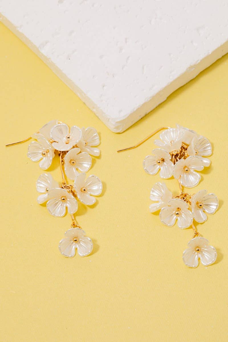 Pearly Flower Bar Chain Dangle Earrings