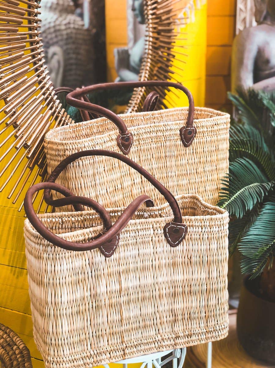Reed Storage baskets - leather handles Beach Basket: Brown / Short Handle / Large