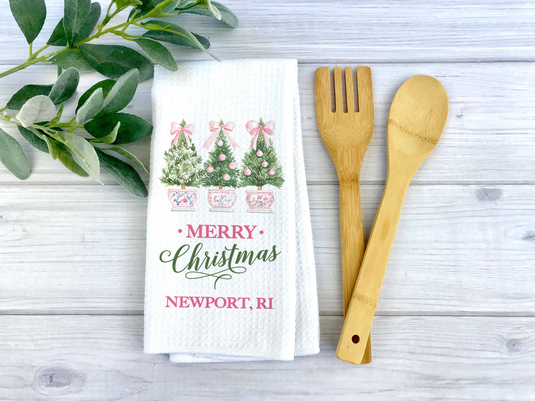 Fort Walton Beach, FL Chinoiserie Christmas Tree Towel