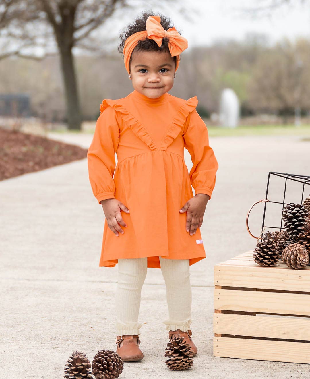Girls Heather Oatmeal Rib Knit Footless Ruffled Tights: Off-White / 12-24M
