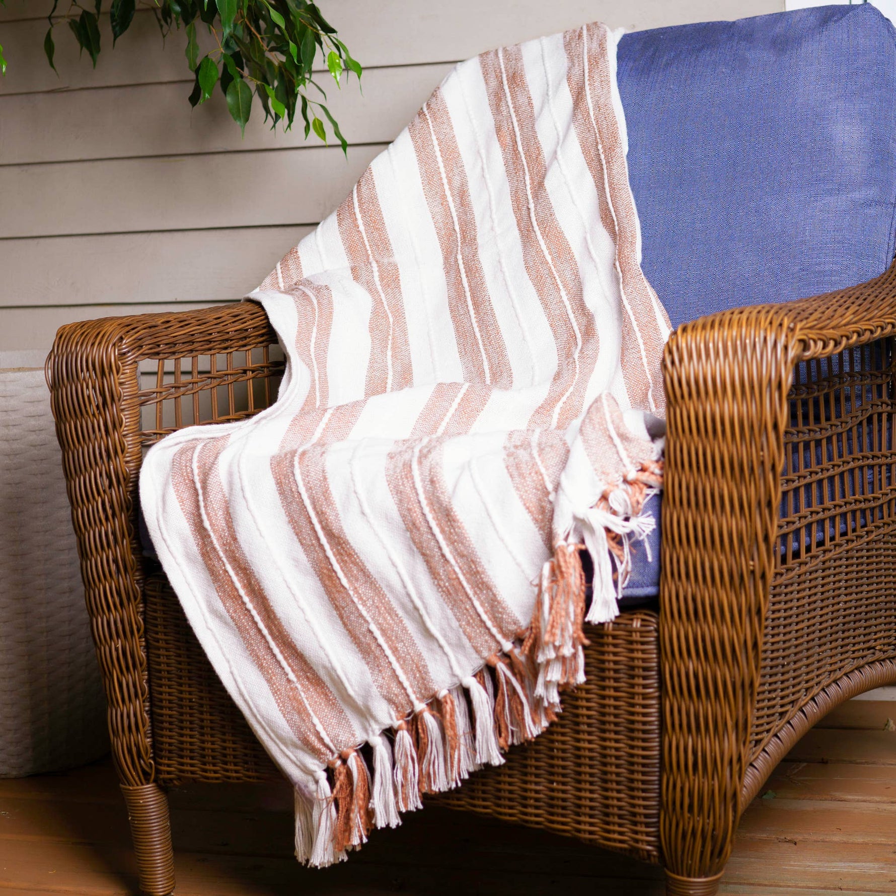 Romy 50x70" Indoor/Outdoor Recycled Woven Throw Blanket: Blue