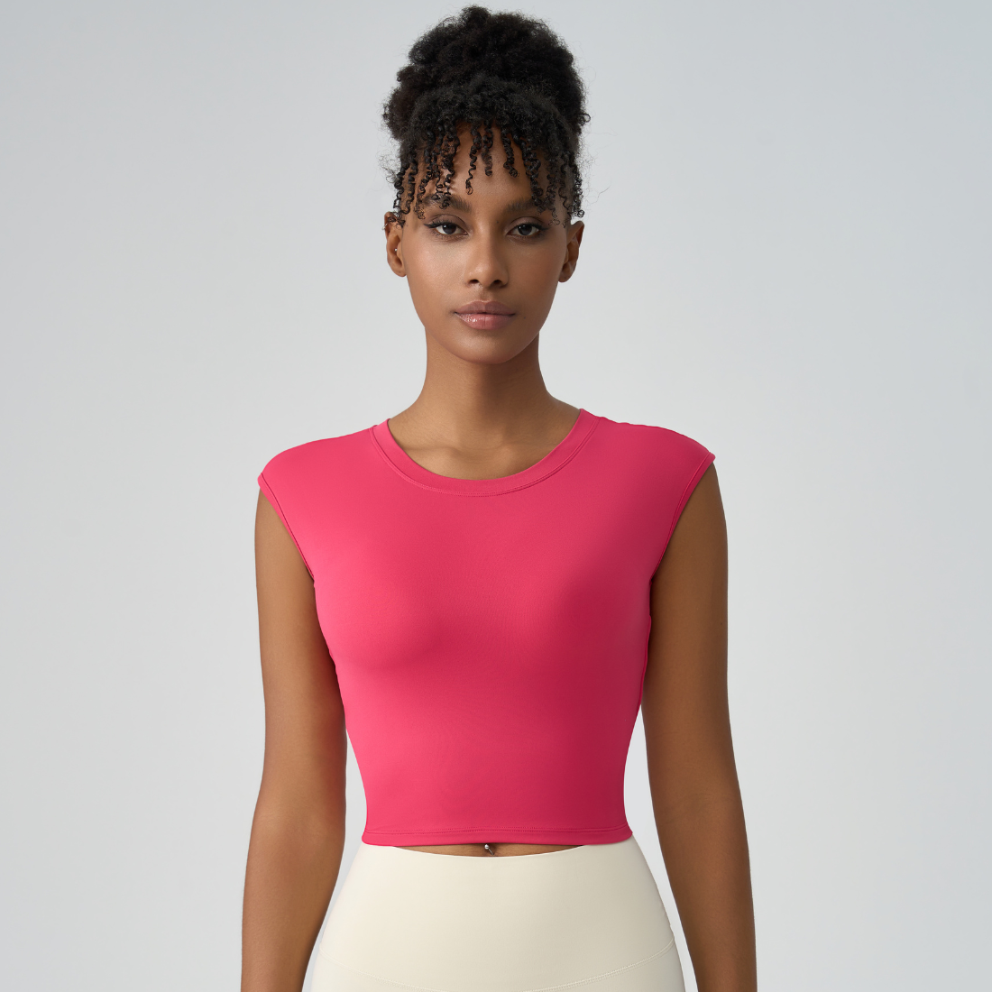 Women's Crew Neck Pleated-Back Open Sports Tank Top: Black / L