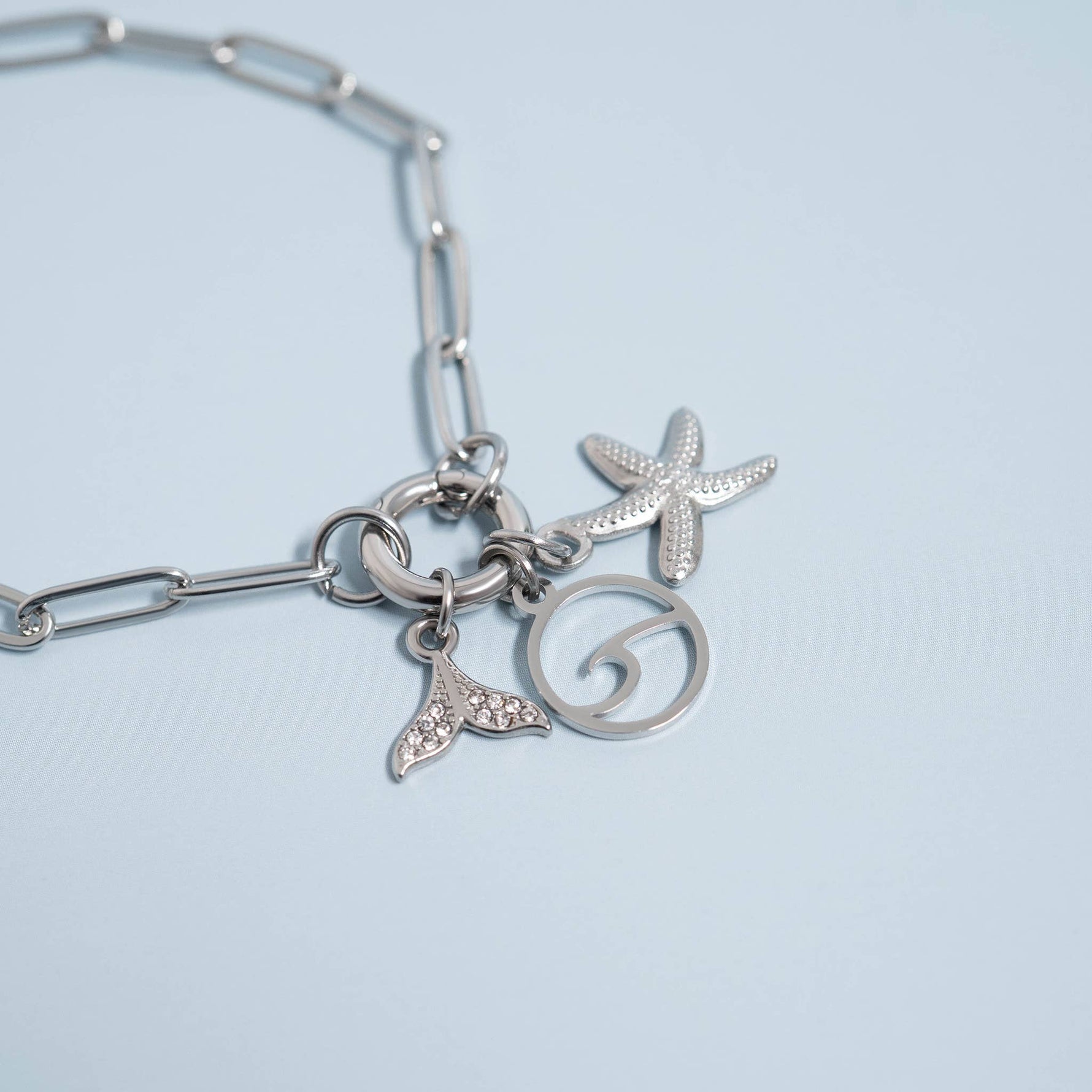 Stainless Steel Paperclip with Charm Keeper Chain Bracelet: Gold / 6.5"