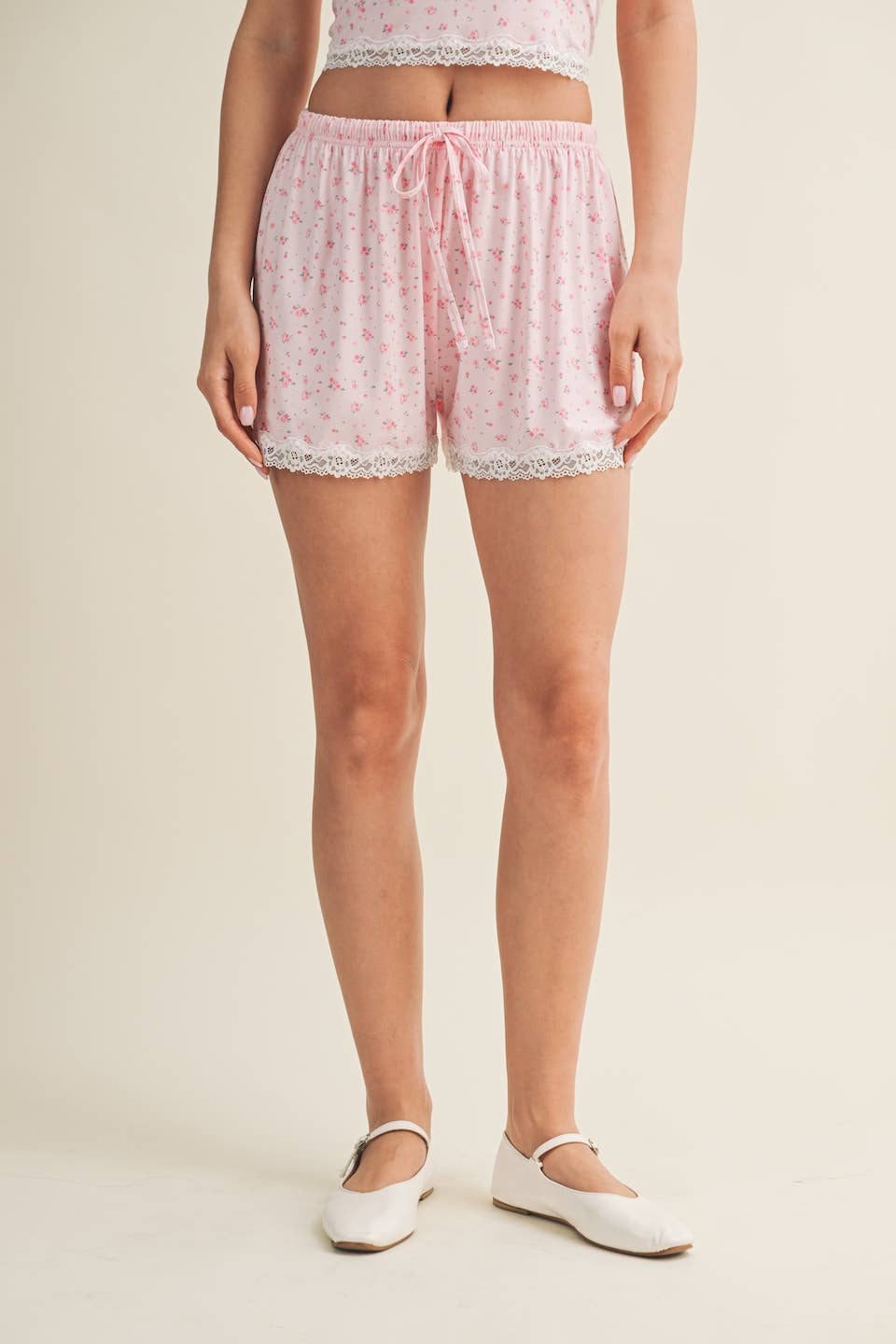 Ditsy Print Set with Scalloped Edge Lace Trim: Pink Ditsy / M