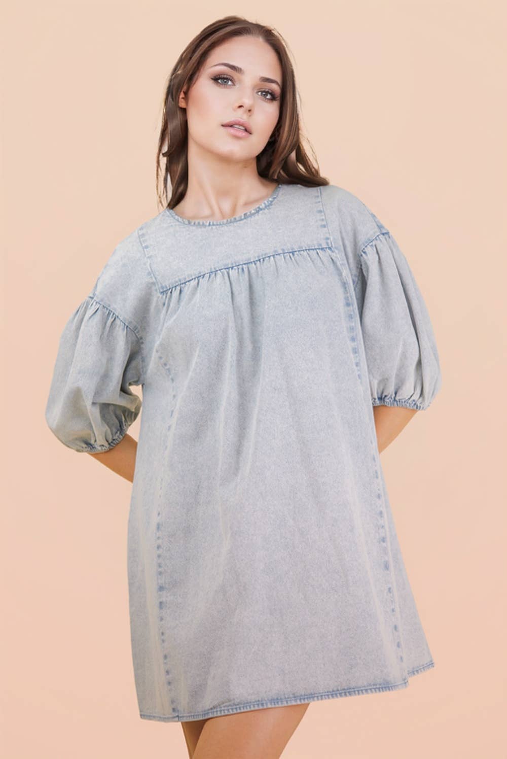 Washed Denim Casual Mini Dress: LT INDIGO