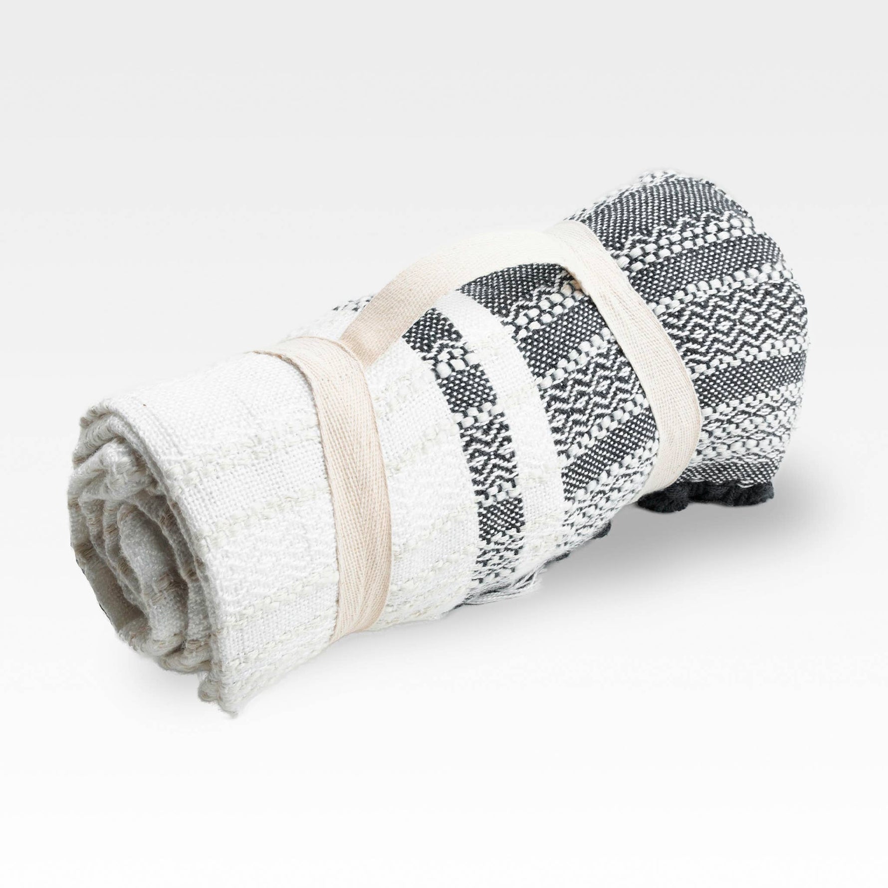 Genevieve 50x70" Indoor/Outdoor Recycled Woven Throw Blanket: Blue