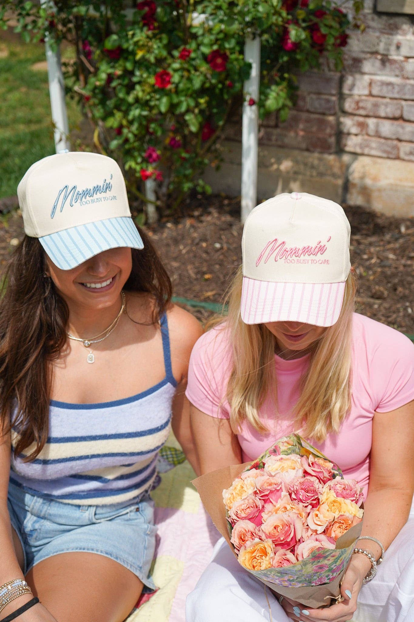 Mommin' - Striped Vintage Trucker Hat: Blue Stripe