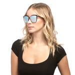 DIFF Becky Black Flash Grey Gradient Sunglasses