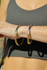 18K Gold PVD Coated Engravable Stainless Steel Bangle: 60mm