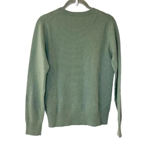 EMERALD COLLECTION Florida Mongolian Cashmere Crewneck Sweater in Sage Green Size L