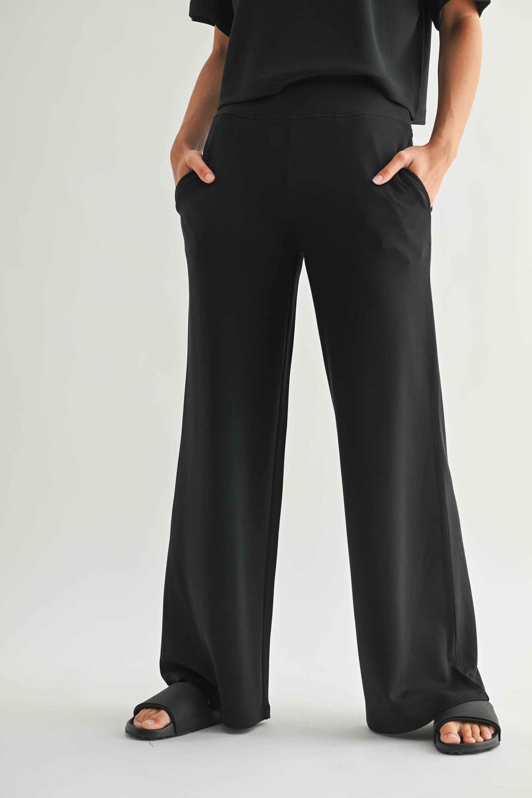 Laguna Flow Set: Black