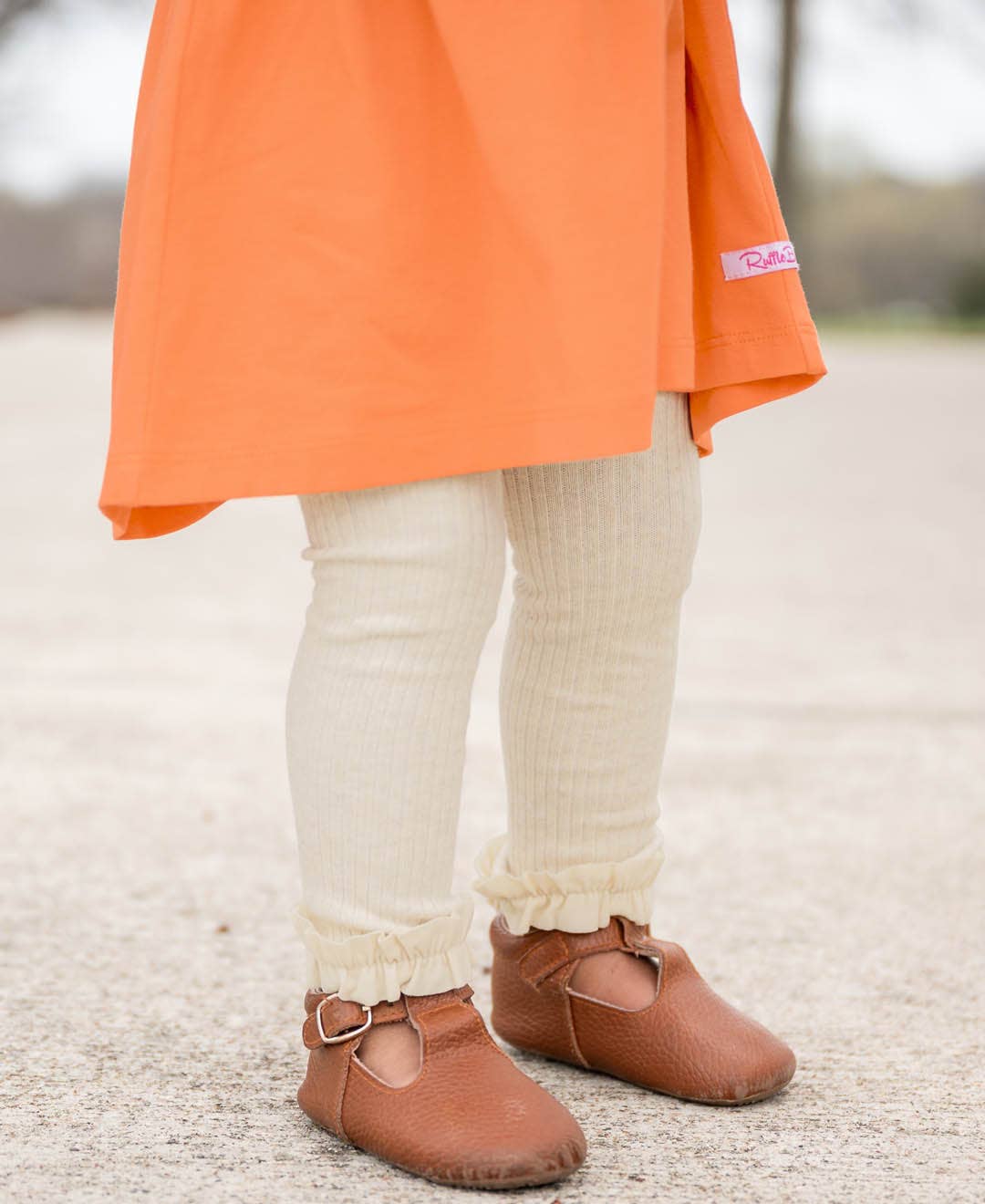 Girls Heather Oatmeal Rib Knit Footless Ruffled Tights: Off-White / 0-6M